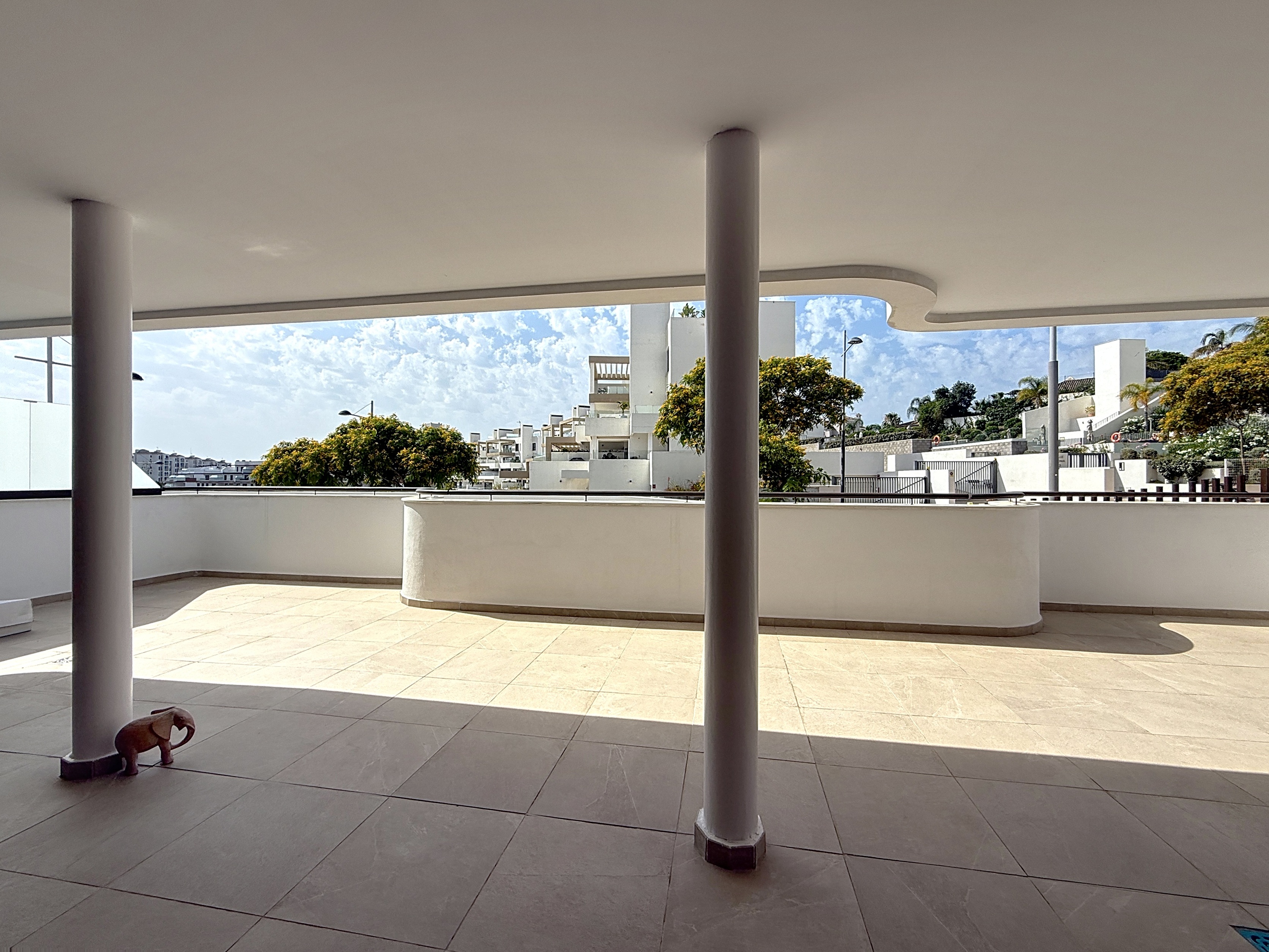 south-place_00011