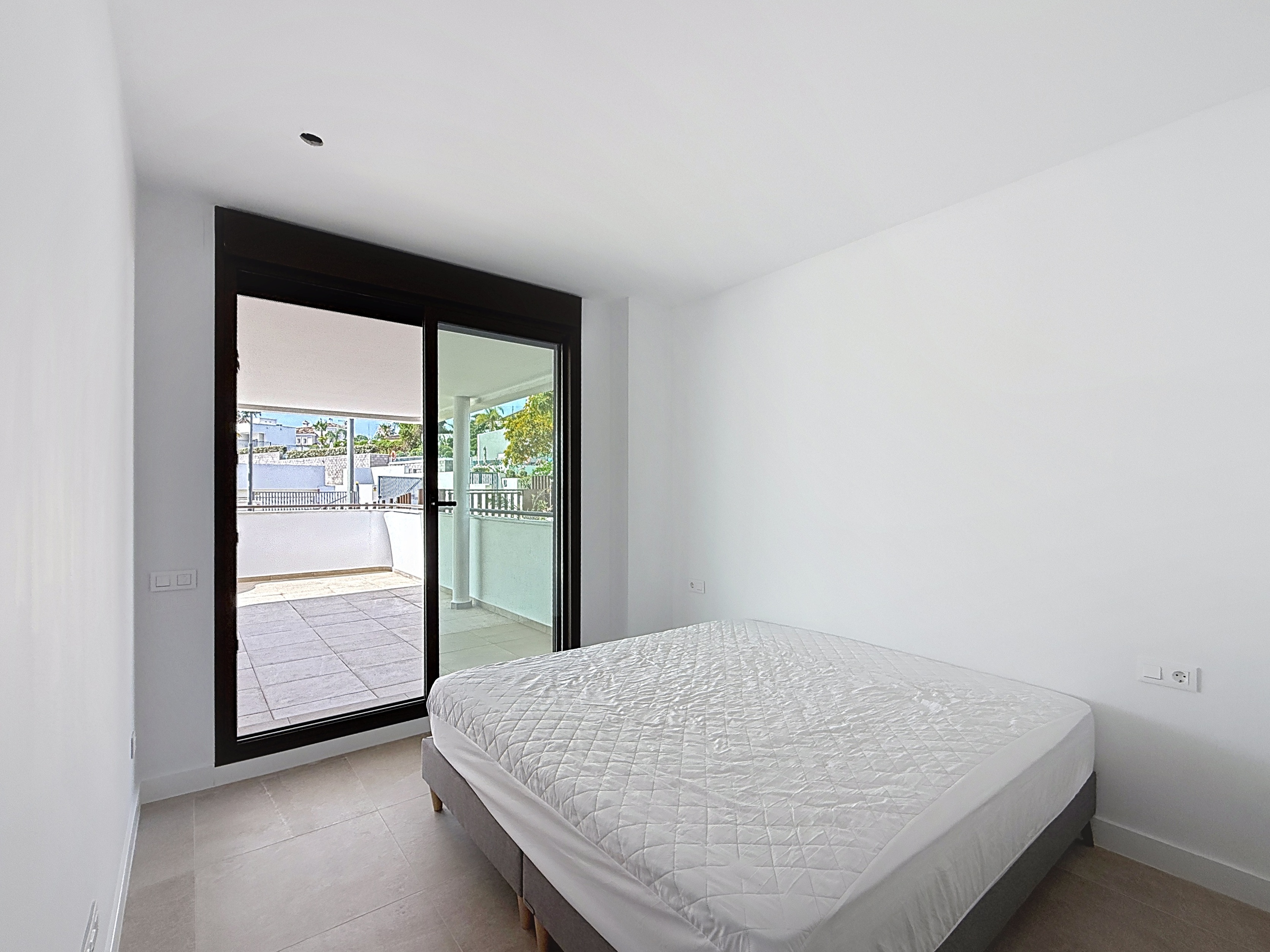 south-place_00019