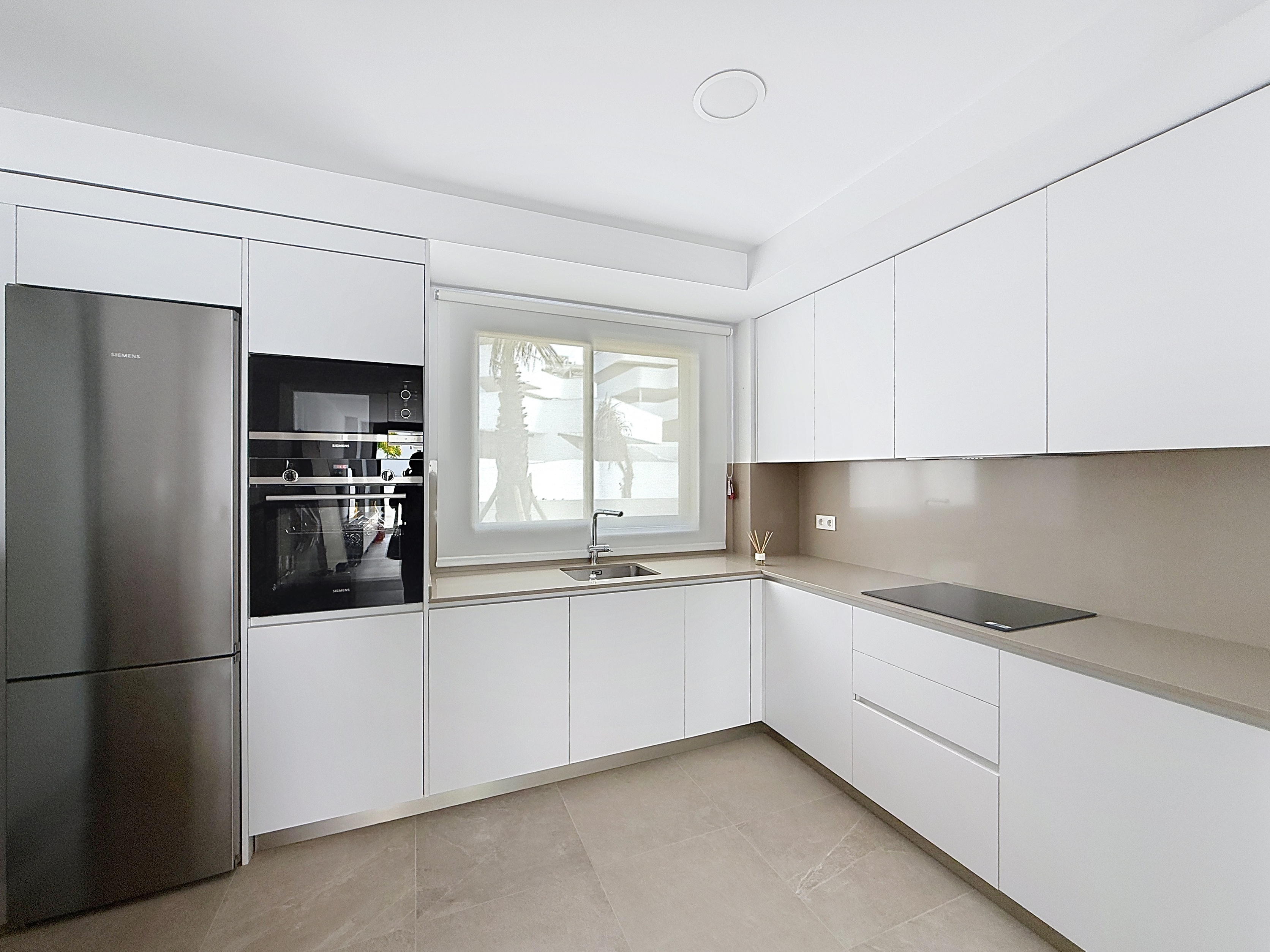south-place_00026