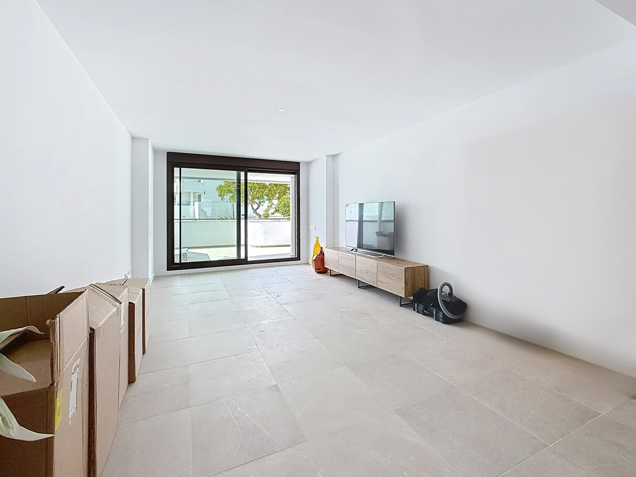 south-place_00046