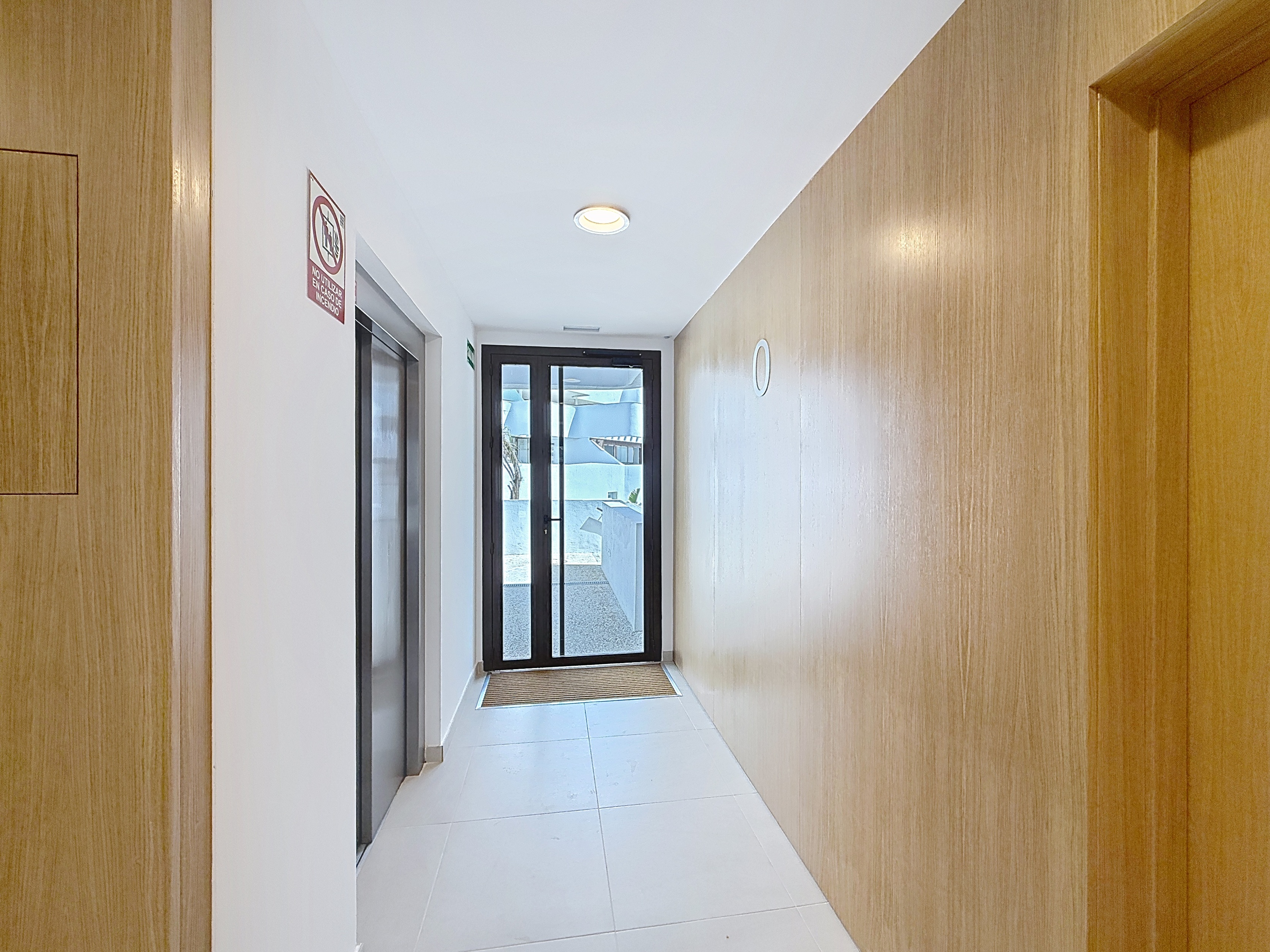 south-place_00048